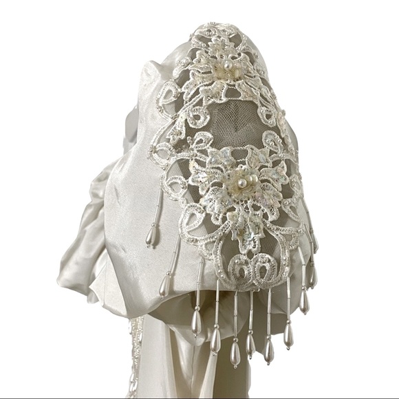 Vintage 1990's Princess Diana Inspired Tea Length Wedding Dress - Picture 4 of 7